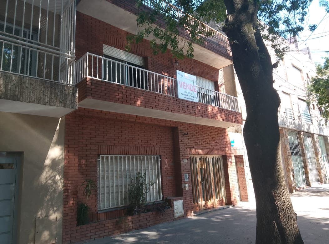 casa en venta, Echesortu, 4 dormitorios